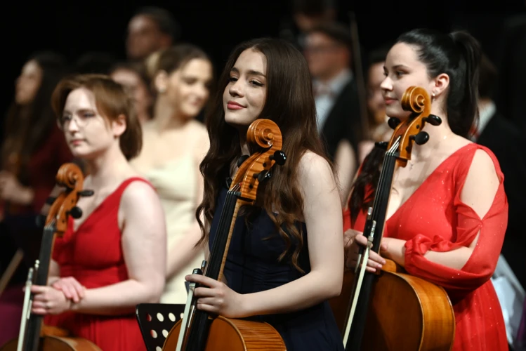 Румънски национален оркестър | К. Мандеал | Светлин Русев, Юлиан Щекел  1